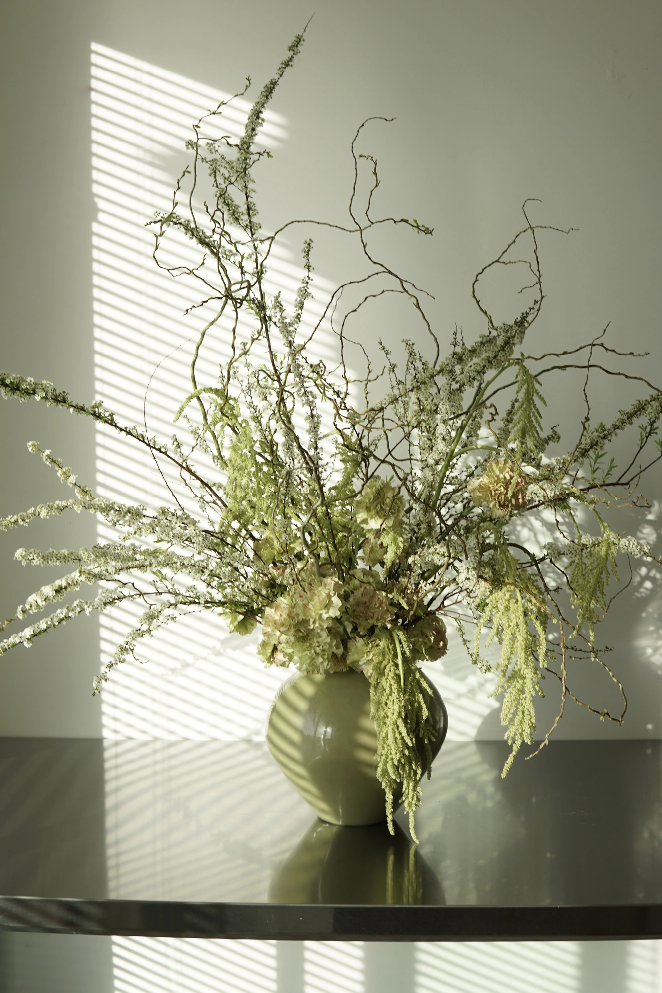 Coral floral subscription arrangement